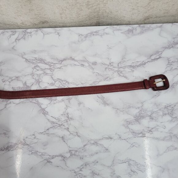 WCM New York Genuine Reptile Lizard Red Textured Leather Belt Women's Small - Picture 5 of 10